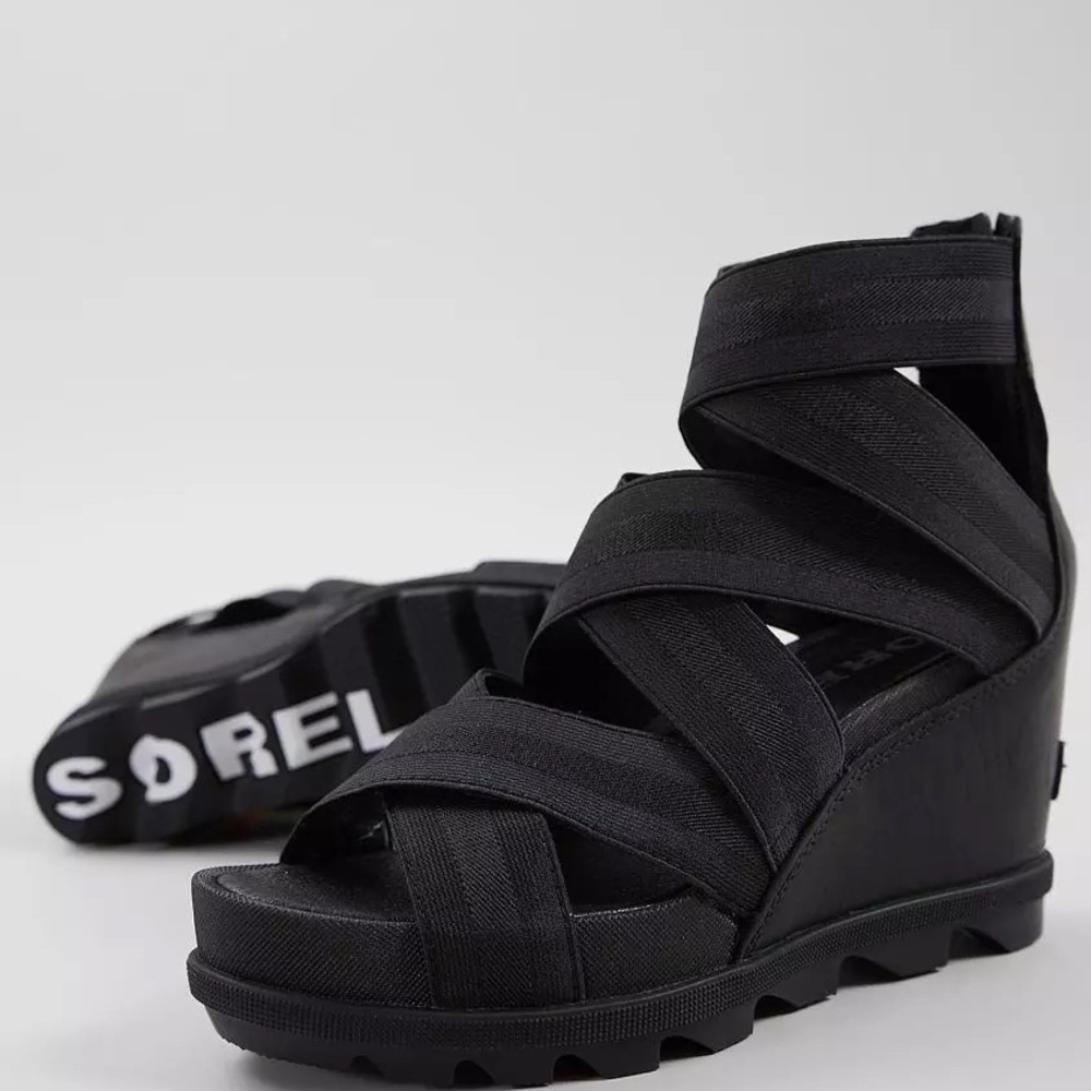 Joanie™ II Leather Wedge Heeled Sandal
SOREL